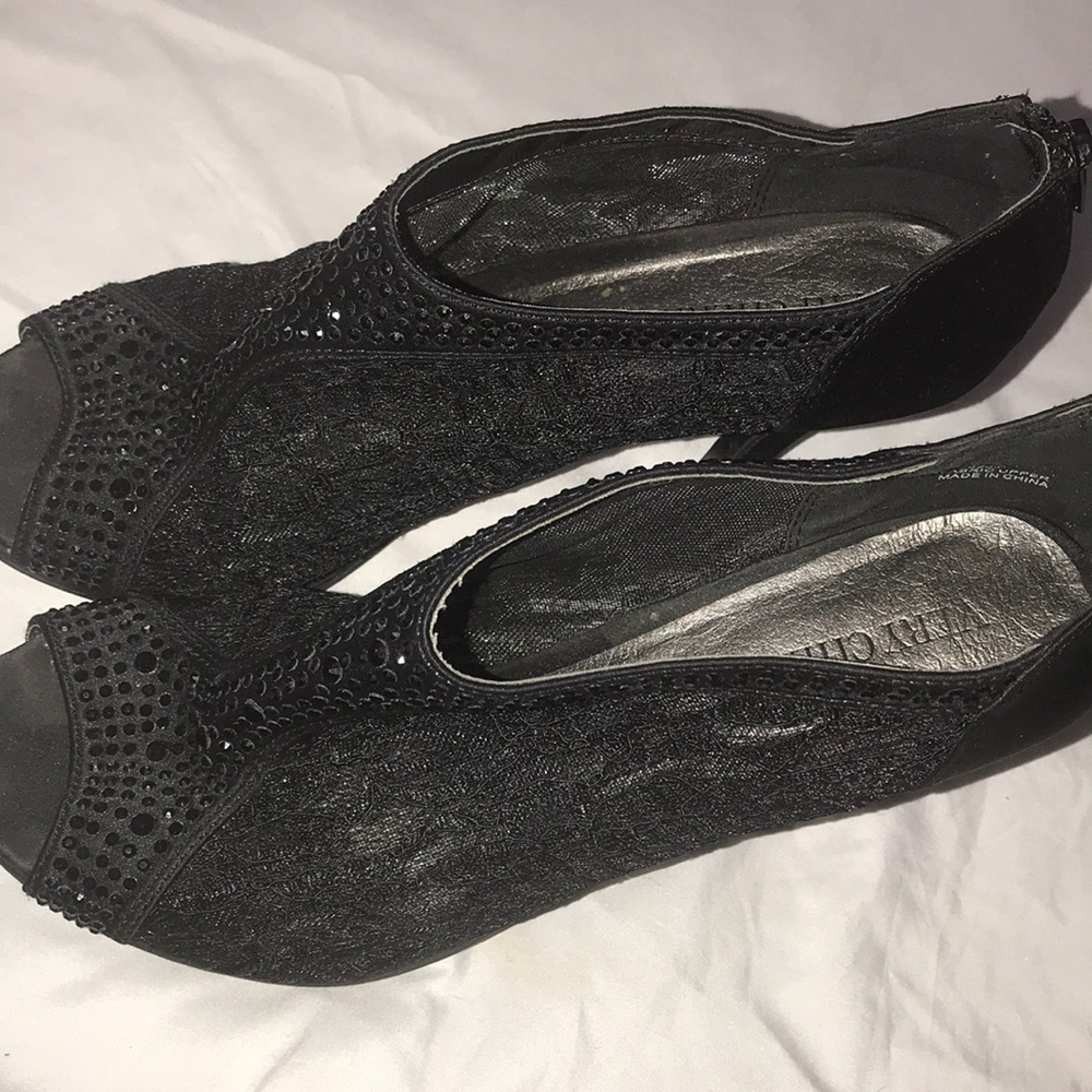 Very Cherry Black Lace and Rhinestone Heels - Picture 7 of 8